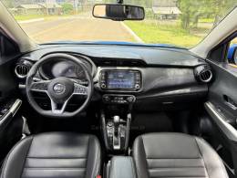 NISSAN - KICKS - 2021/2022 - Azul - R$ 105.900,00