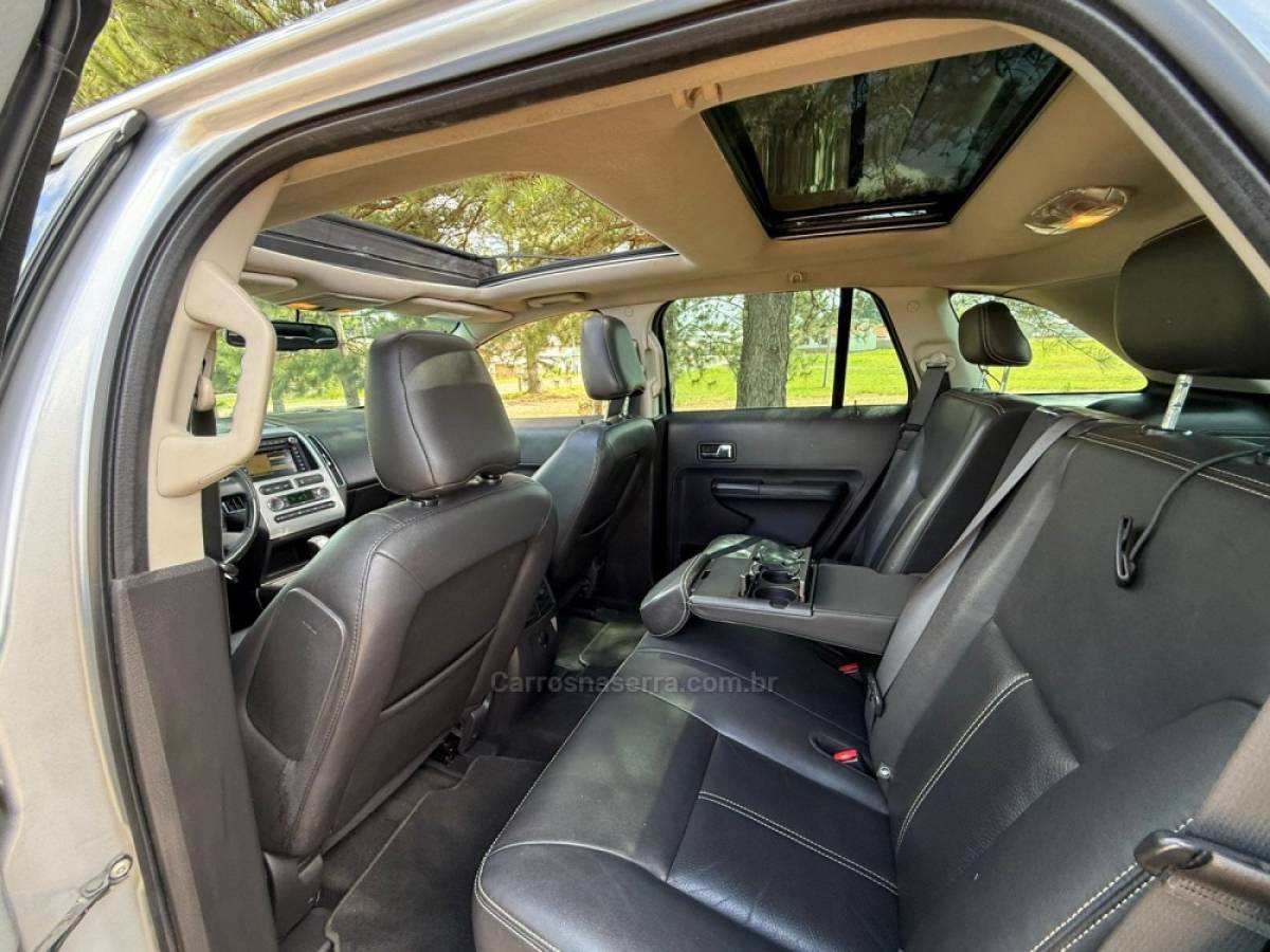 FORD - EDGE - 2008/2009 - Prata - R$ 38.000,00
