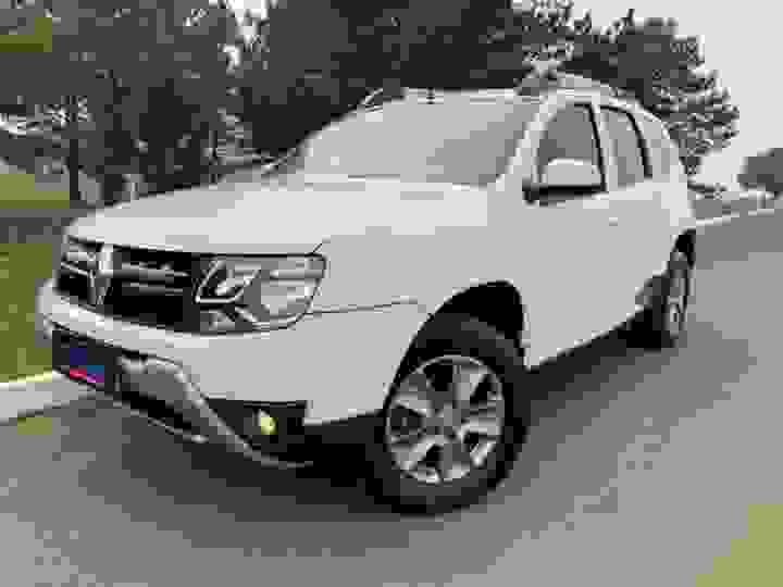 RENAULT - DUSTER - 2017/2017 - Branca - Sob Consulta