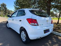 CHEVROLET - ONIX - 2017/2018 - Branca - R$ 49.900,00