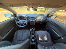 HYUNDAI - HB20 - 2013/2013 - Prata - R$ 43.900,00