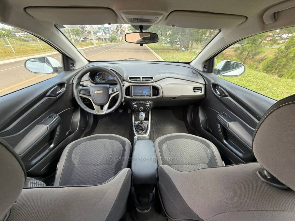 CHEVROLET - PRISMA - 2018/2018 - Branca - R$ 49.900,00