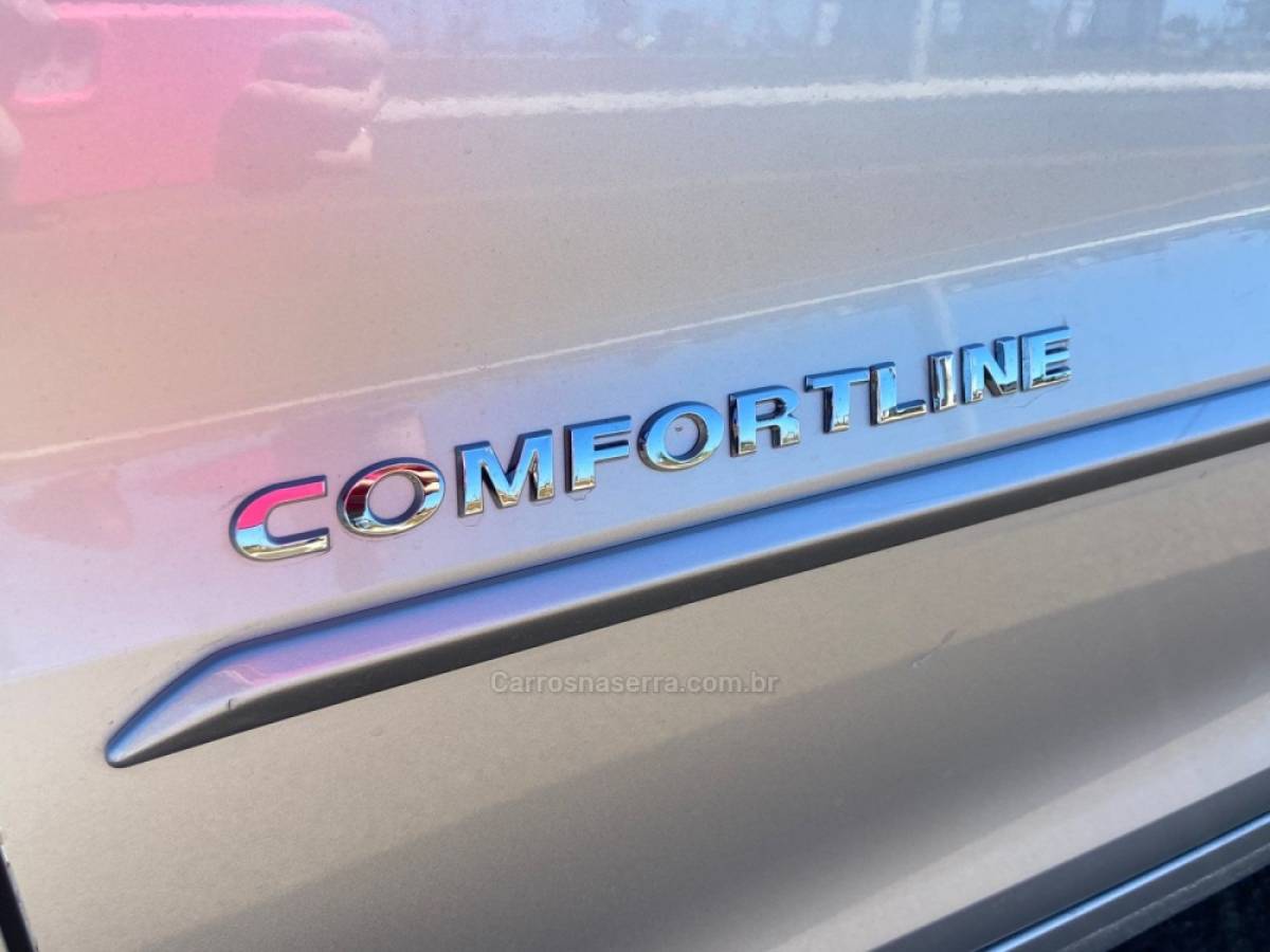 VOLKSWAGEN - FOX - 2016/2016 - Prata - R$ 49.900,00