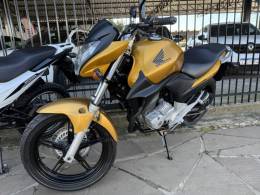 HONDA - CB 300R - 2009/2010 - Amarela - R$ 11.900,00