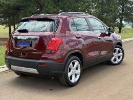 CHEVROLET - TRACKER - 2015/2015 - Vermelha - R$ 72.900,00