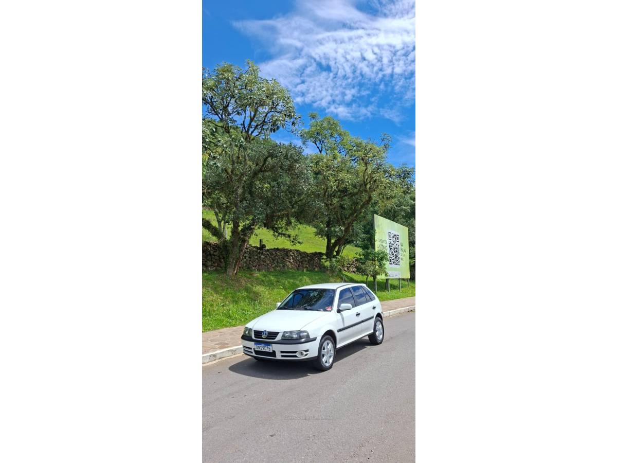 VOLKSWAGEN - GOL - 2003/2004 - Branca - R$ 26.900,00