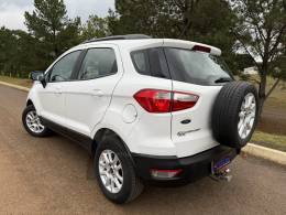 FORD - ECOSPORT - 2017/2018 - Branca - R$ 69.900,00
