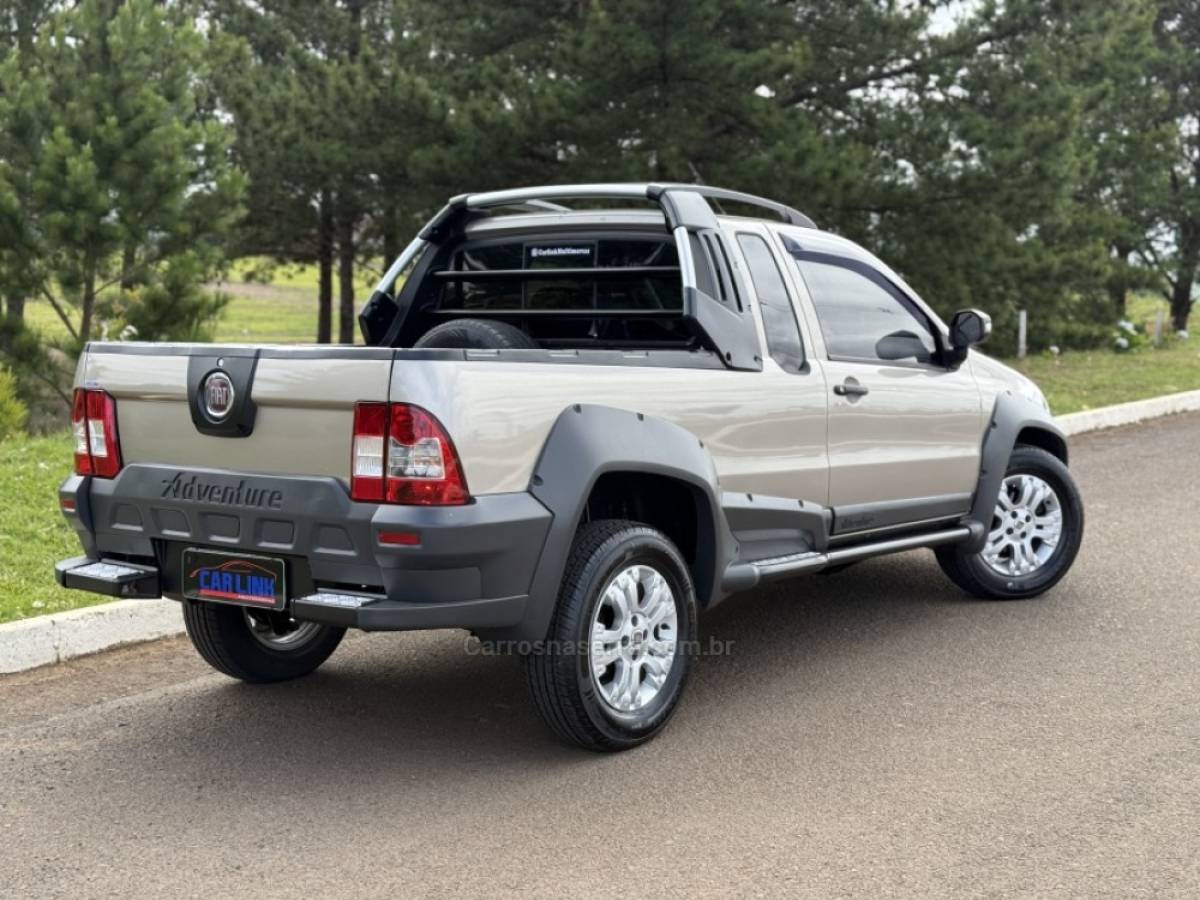 FIAT - STRADA - 2009/2009 - Bege - R$ 44.900,00