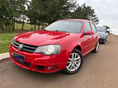 VOLKSWAGEN - GOLF - 2008/2009 - Vermelha - R$ 44.900,00
