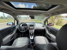 CHEVROLET - TRACKER - 2015/2015 - Vermelha - R$ 72.900,00