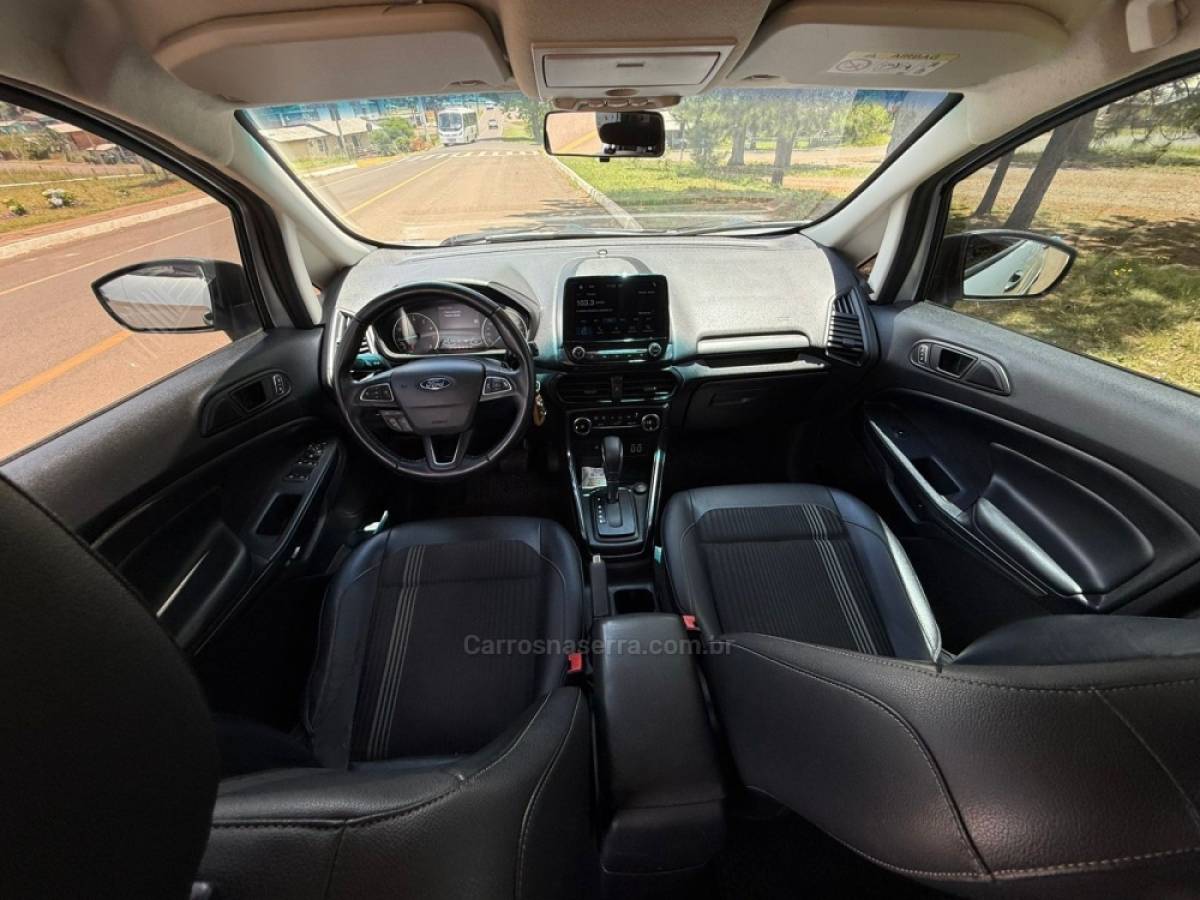 FORD - ECOSPORT - 2018/2019 - Prata - R$ 73.900,00