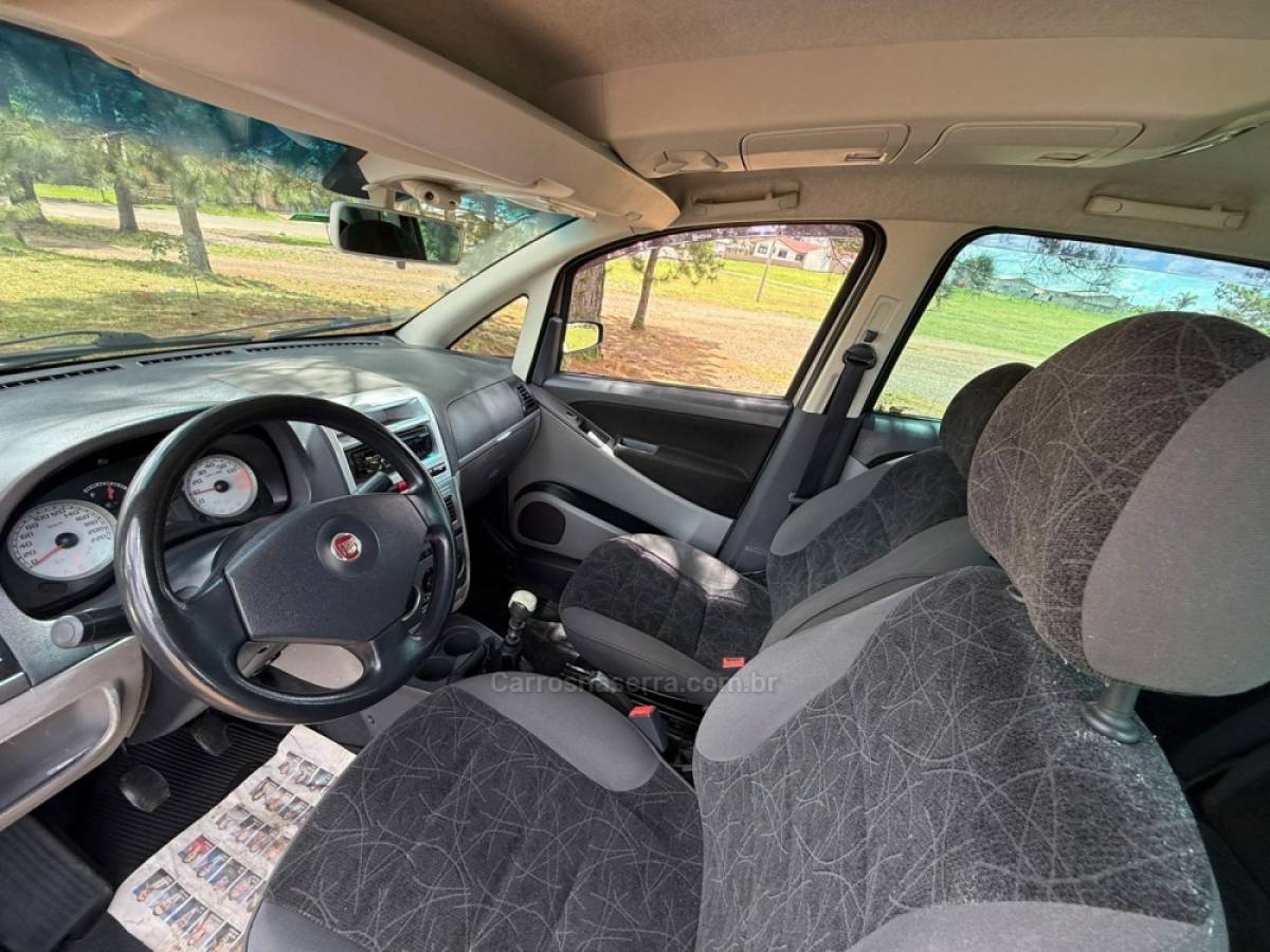 FIAT - IDEA - 2009/2009 - Bege - R$ 29.900,00