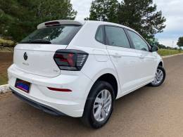 VOLKSWAGEN - POLO - 2022/2023 - Branca - Sob Consulta