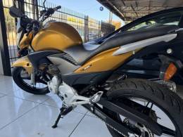 HONDA - CB 300R - 2009/2010 - Amarela - R$ 11.900,00