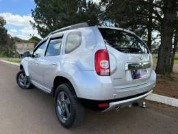 RENAULT - DUSTER - 2012/2013 - Prata - R$ 56.900,00