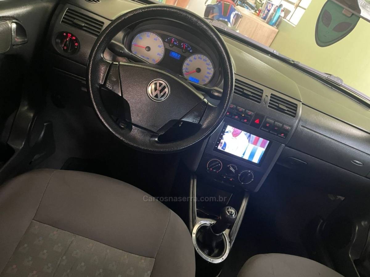 VOLKSWAGEN - GOL - 2003/2004 - Branca - R$ 26.900,00