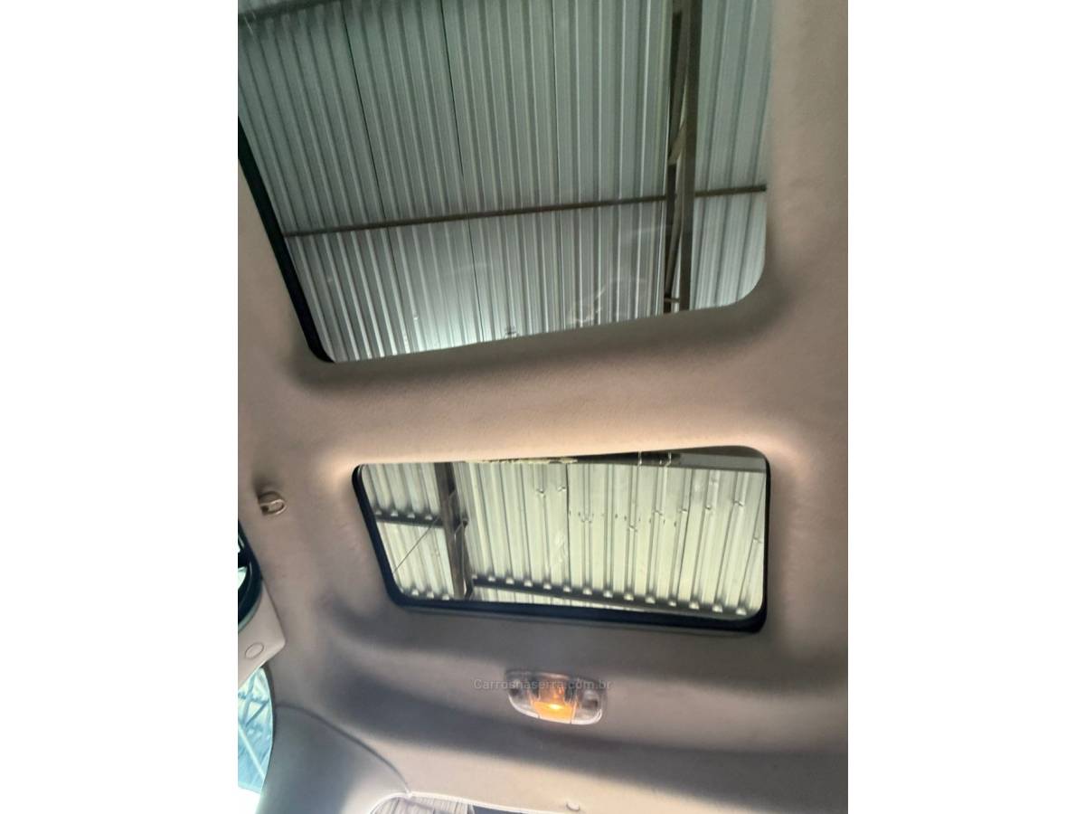 FORD - EDGE - 2008/2009 - Prata - R$ 38.000,00